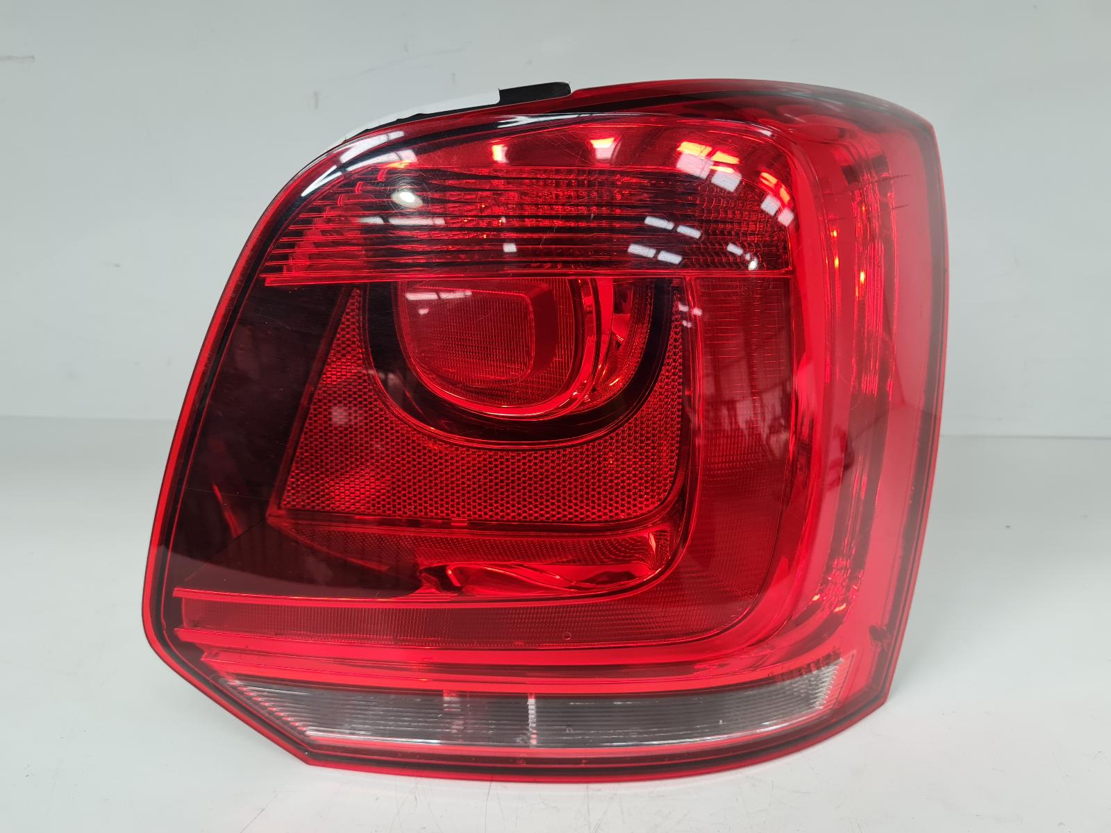 View Auto part R Taillight Volkswagen Polo 2009