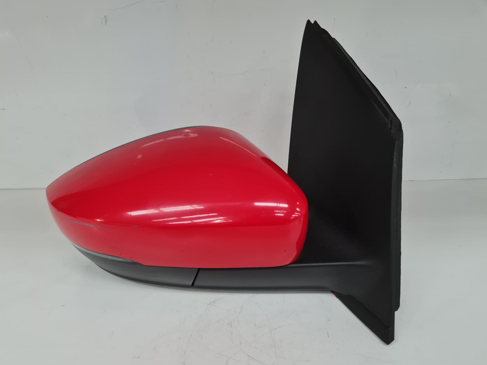 View Auto part R Door Mirror Volkswagen Polo 2009