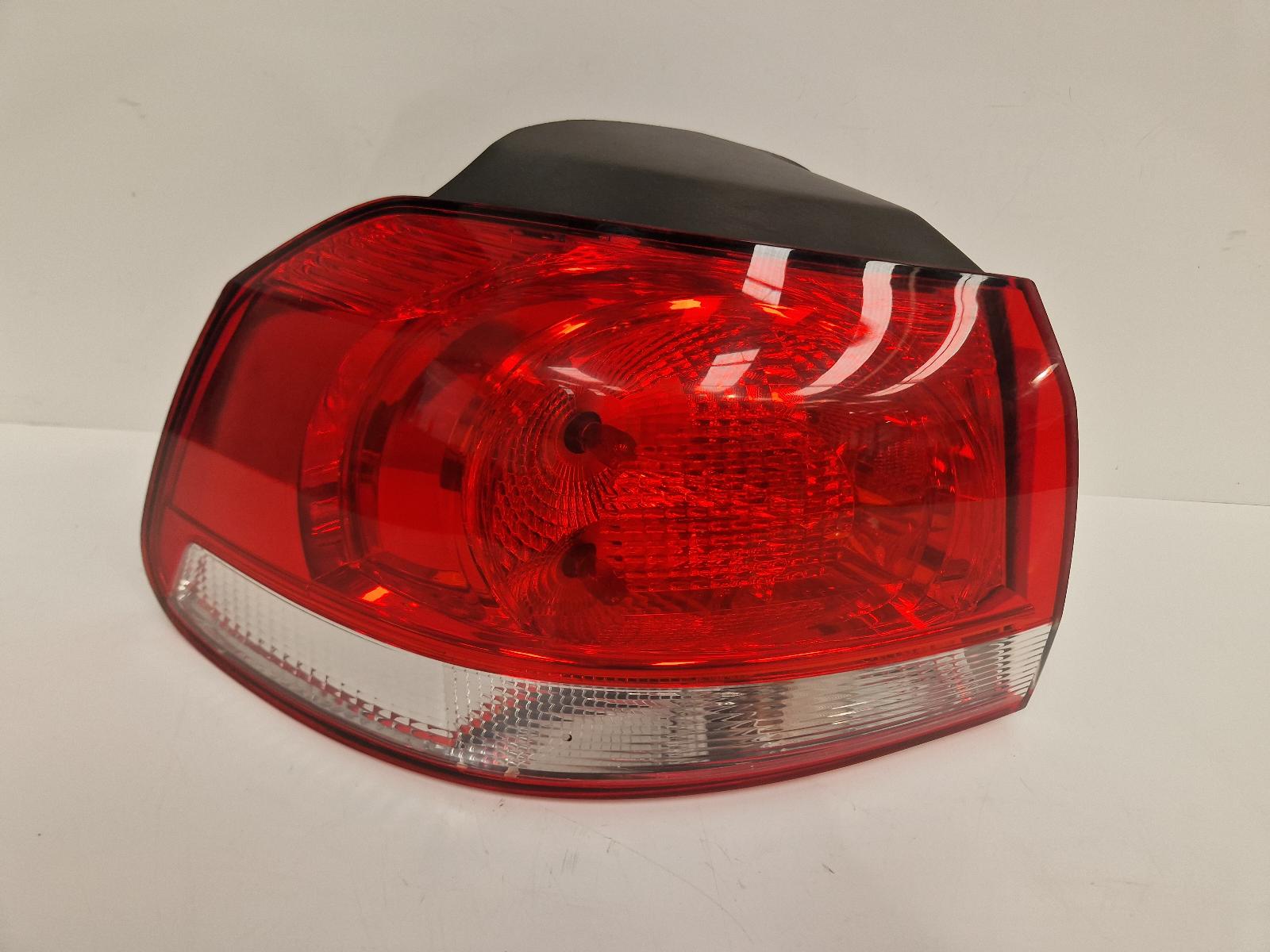 View Auto part L Taillight Volkswagen Golf 2009