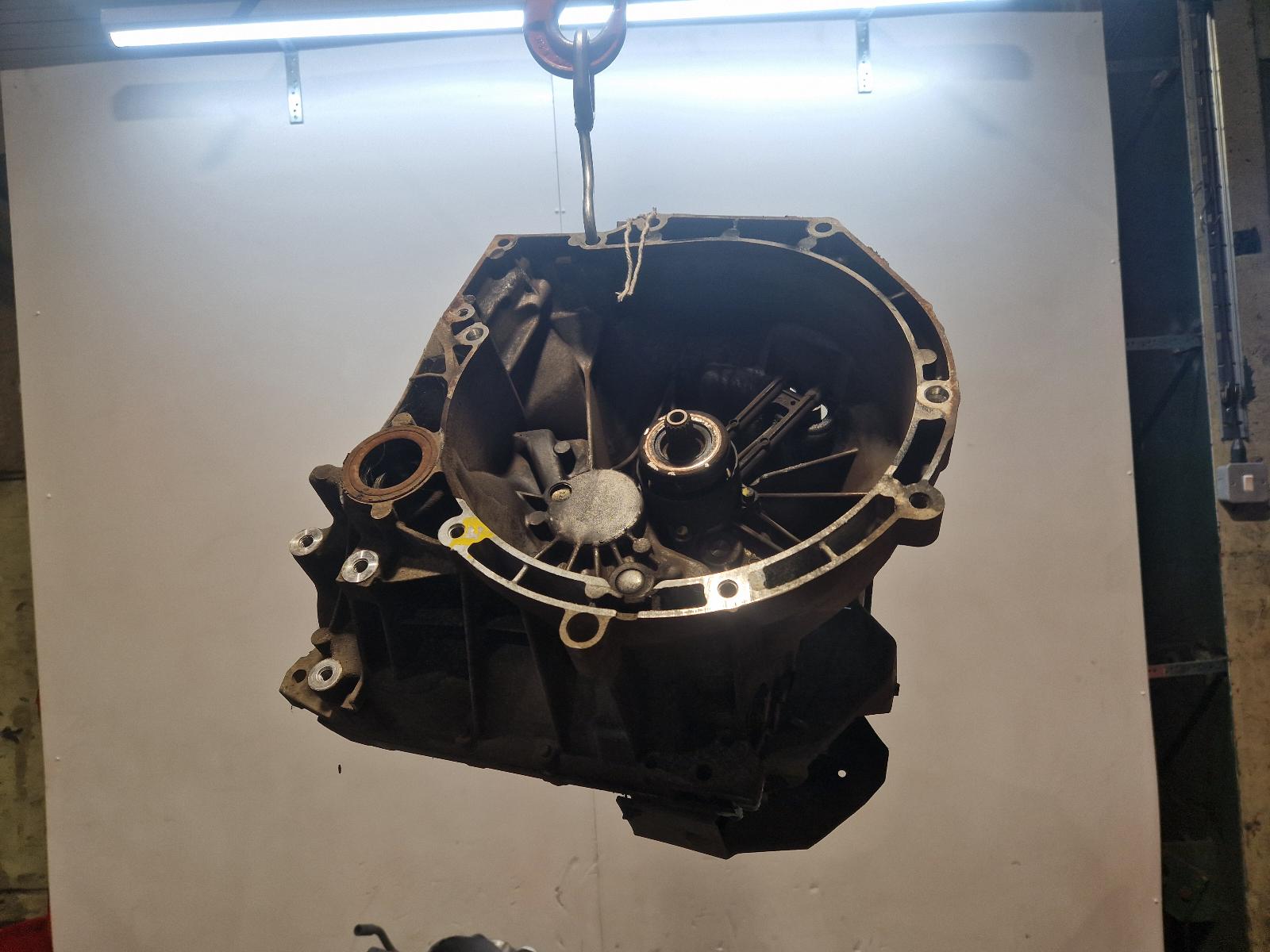 View Auto part Gearbox Ford Fiesta 2015