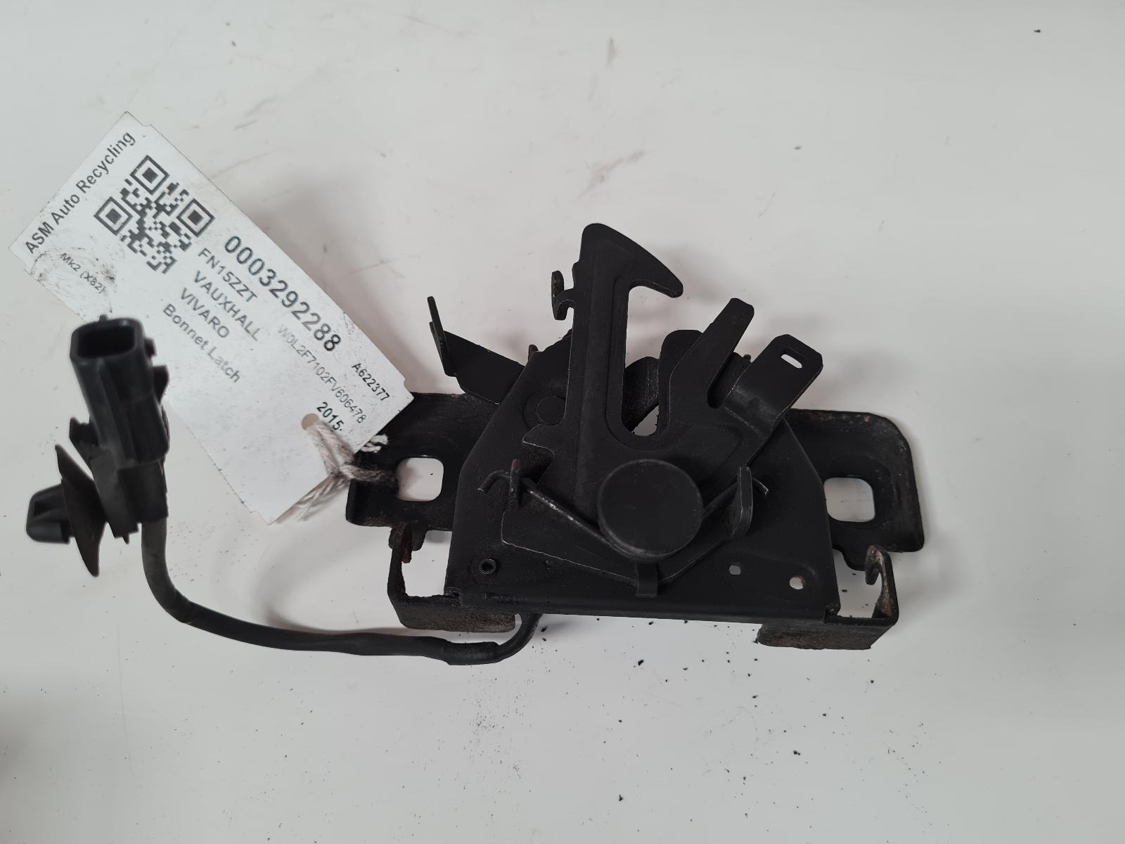 View Auto part Bonnet Latch Vauxhall Vivaro 2015