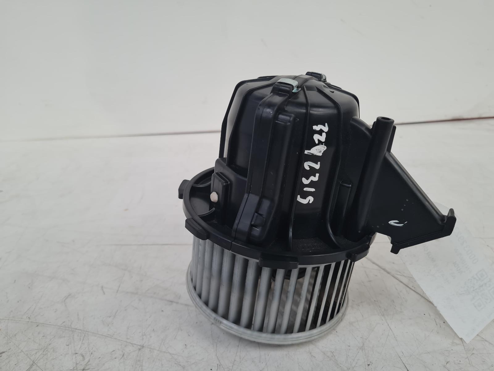 View Auto part Heater Motor/Assembly Audi A5 2010