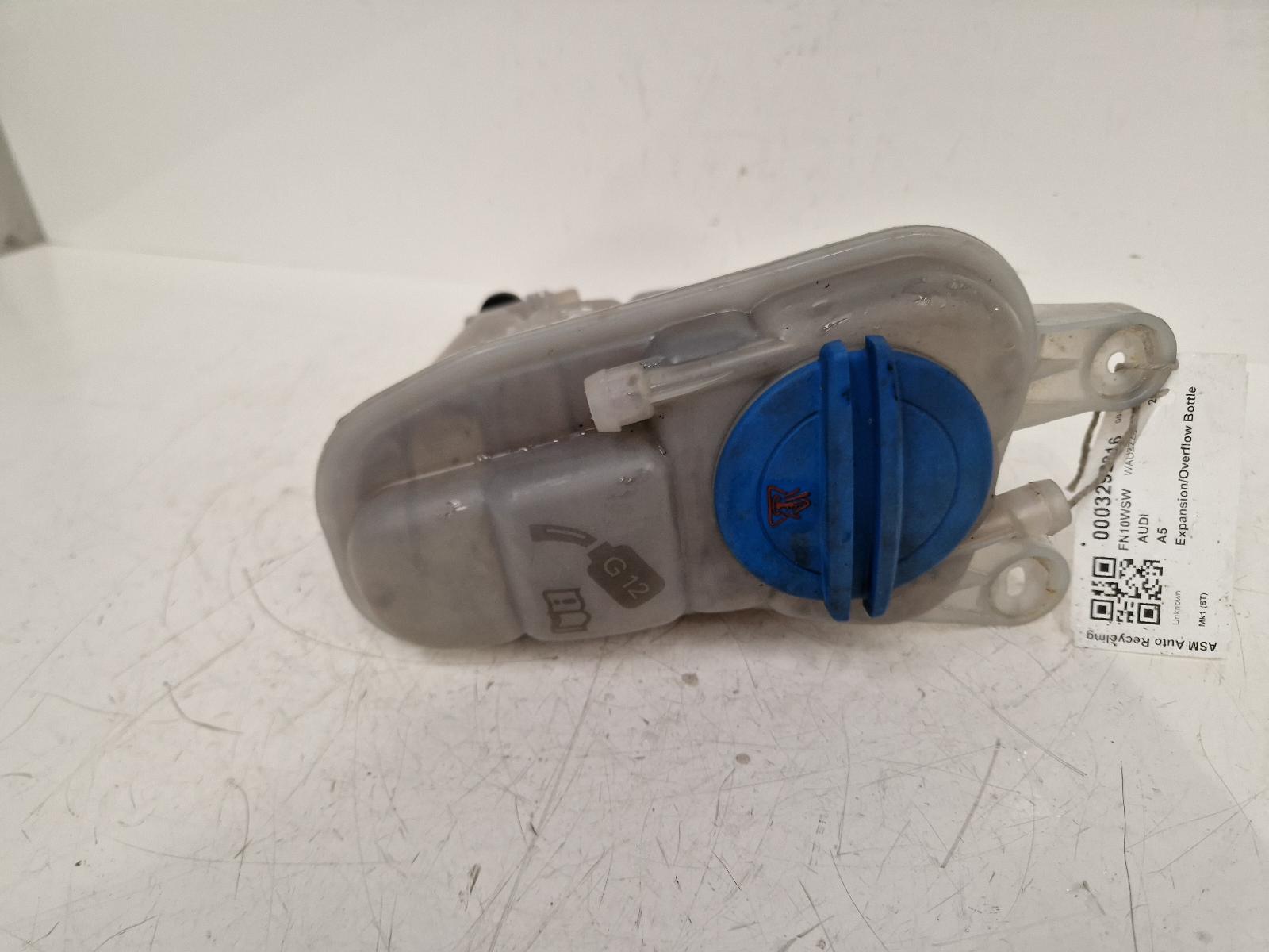 View Auto part Overflow Bottle Audi A5 2010