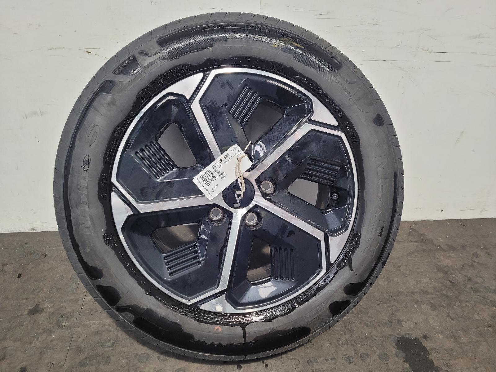 View Auto part Wheel Kia Niro 2025
