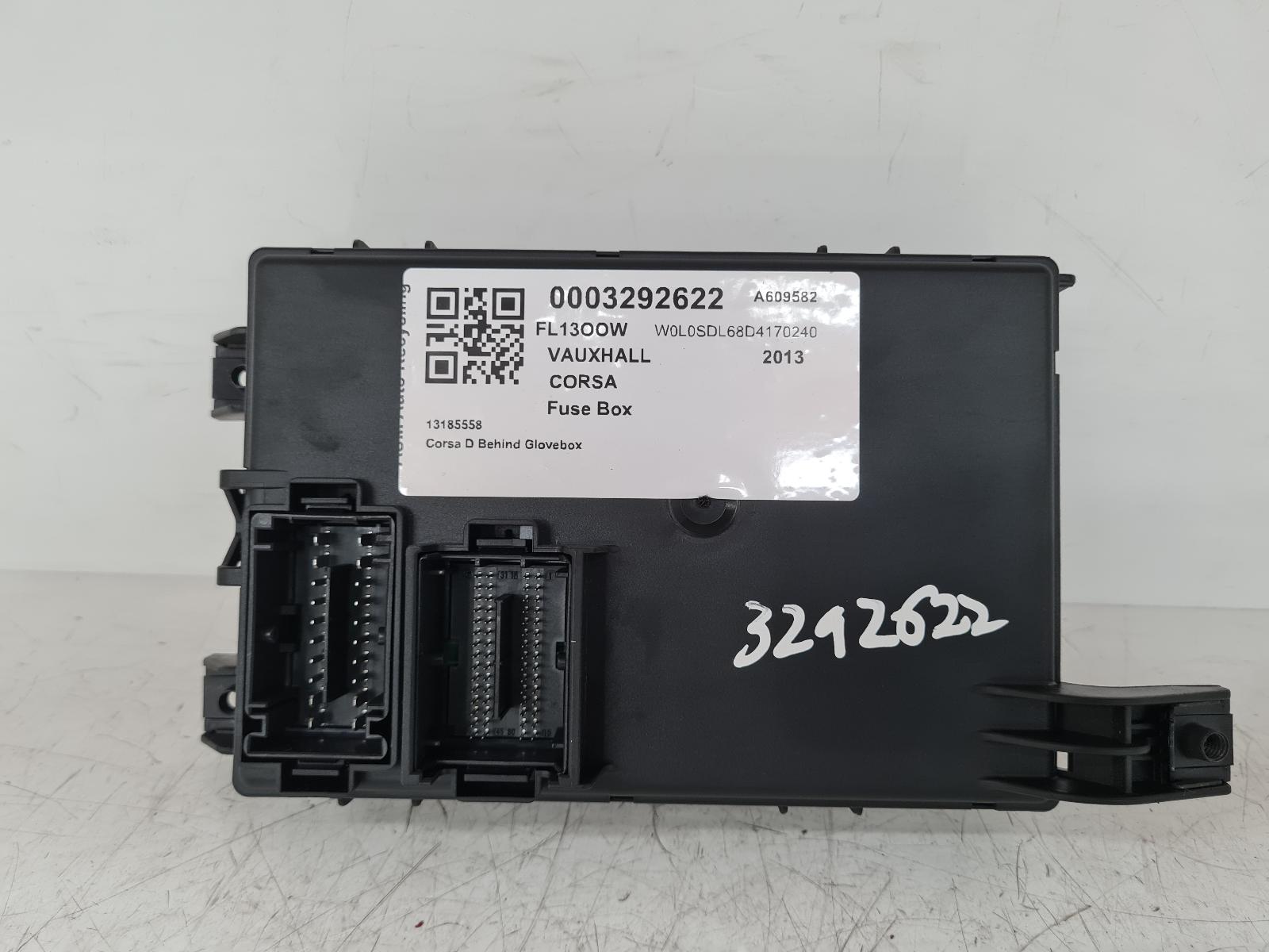 View Auto part Fuse Box Vauxhall Corsa 2013