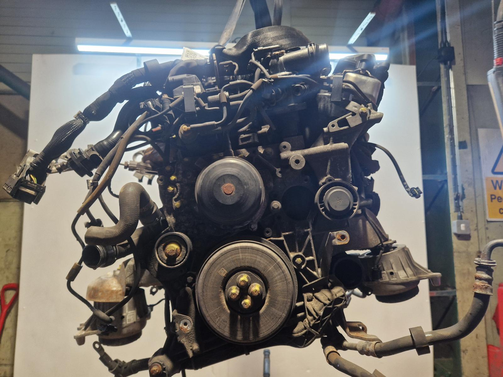 View Auto part Engine Mercedes C Class 2016