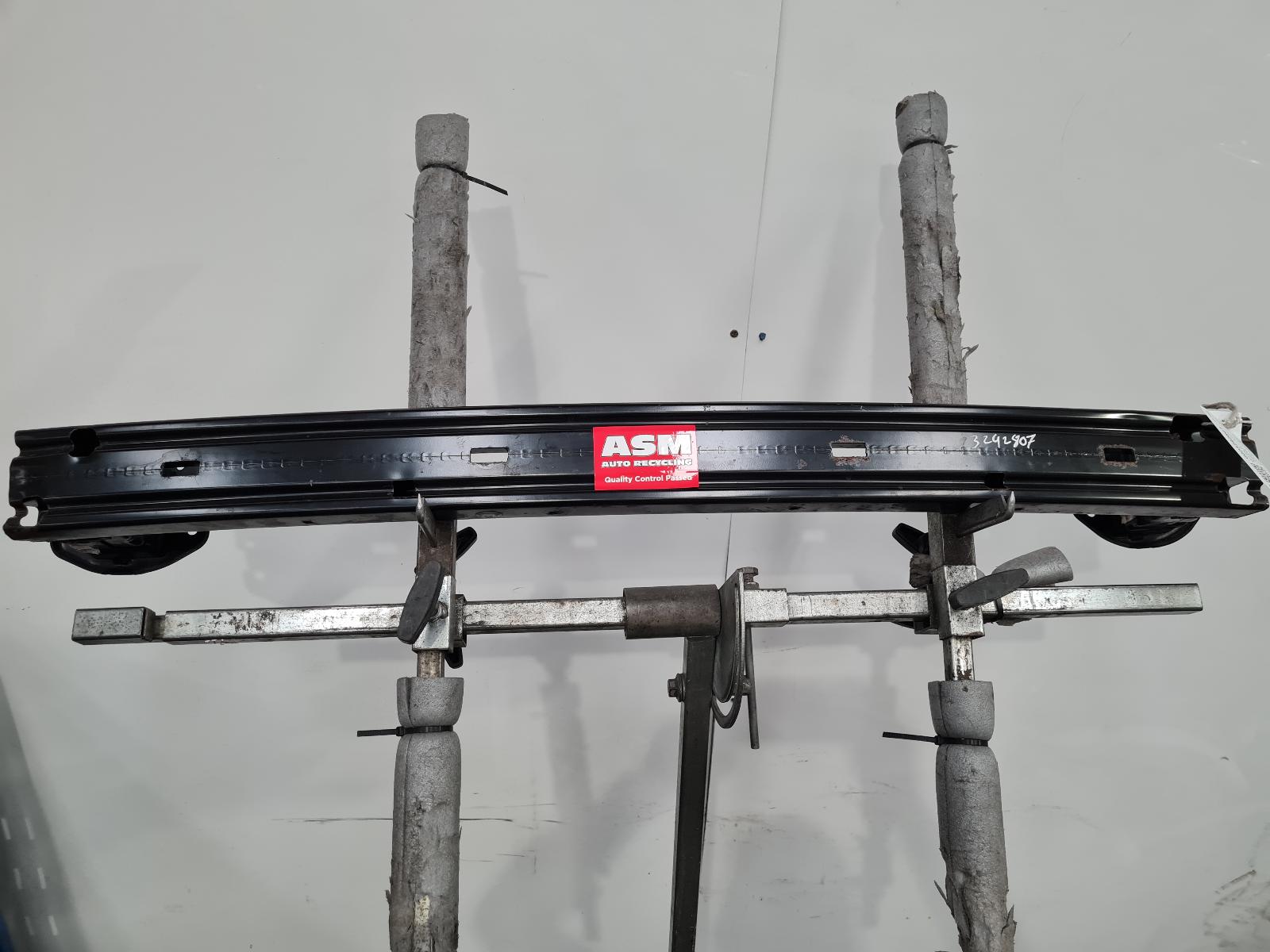 View Auto part Rear Bumper Reinforcement Nissan Juke 2012