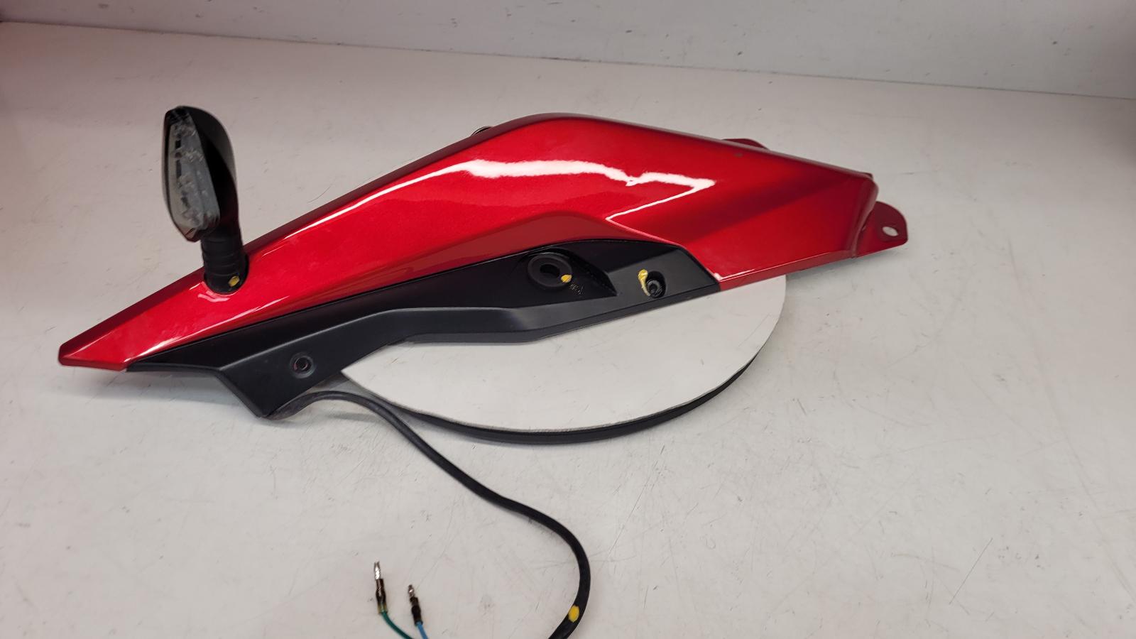 View Auto part Seat Cowl Sinnis Terrain 2021