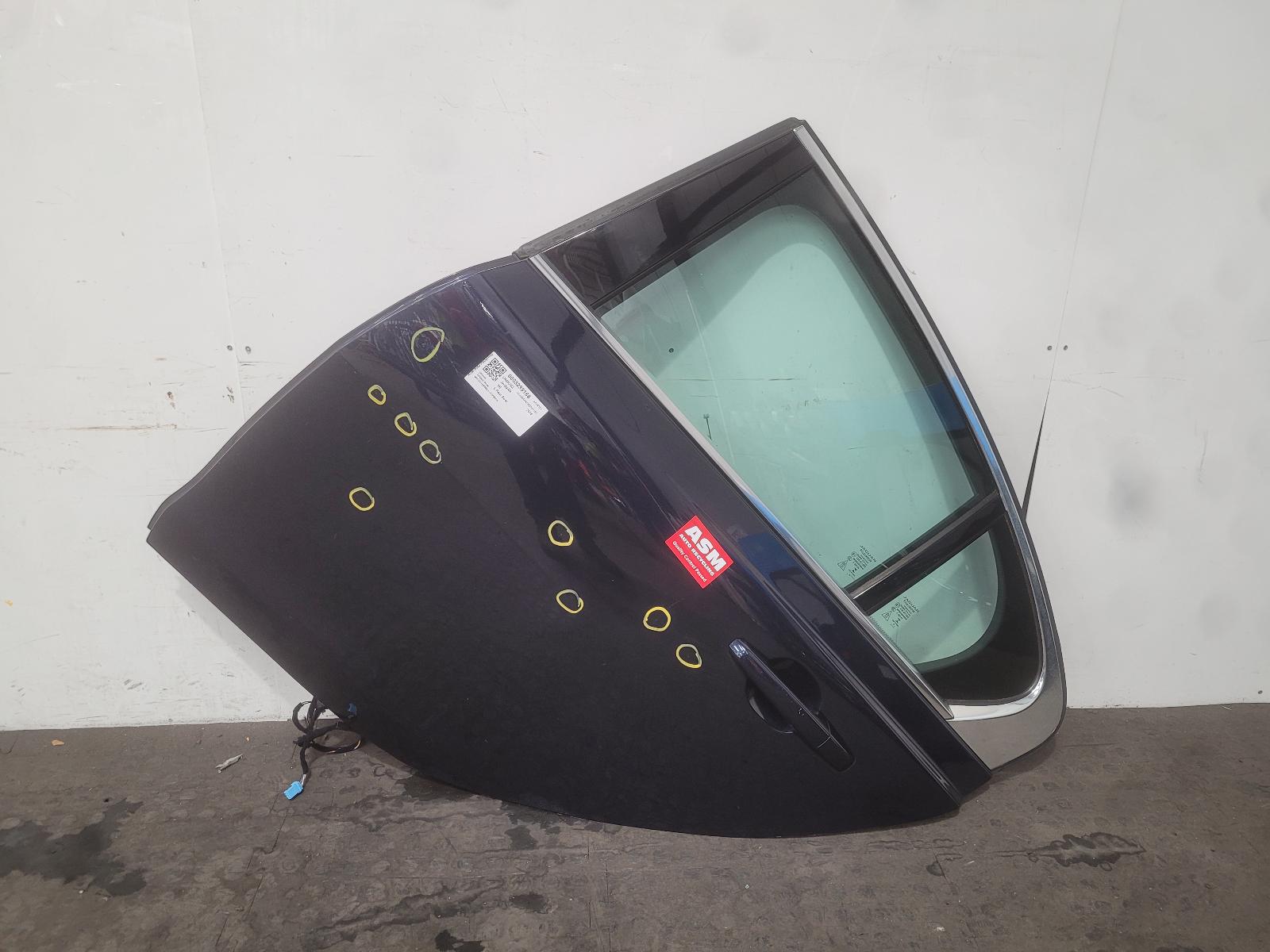 View Auto part L Rear Door Jaguar Xe 2018