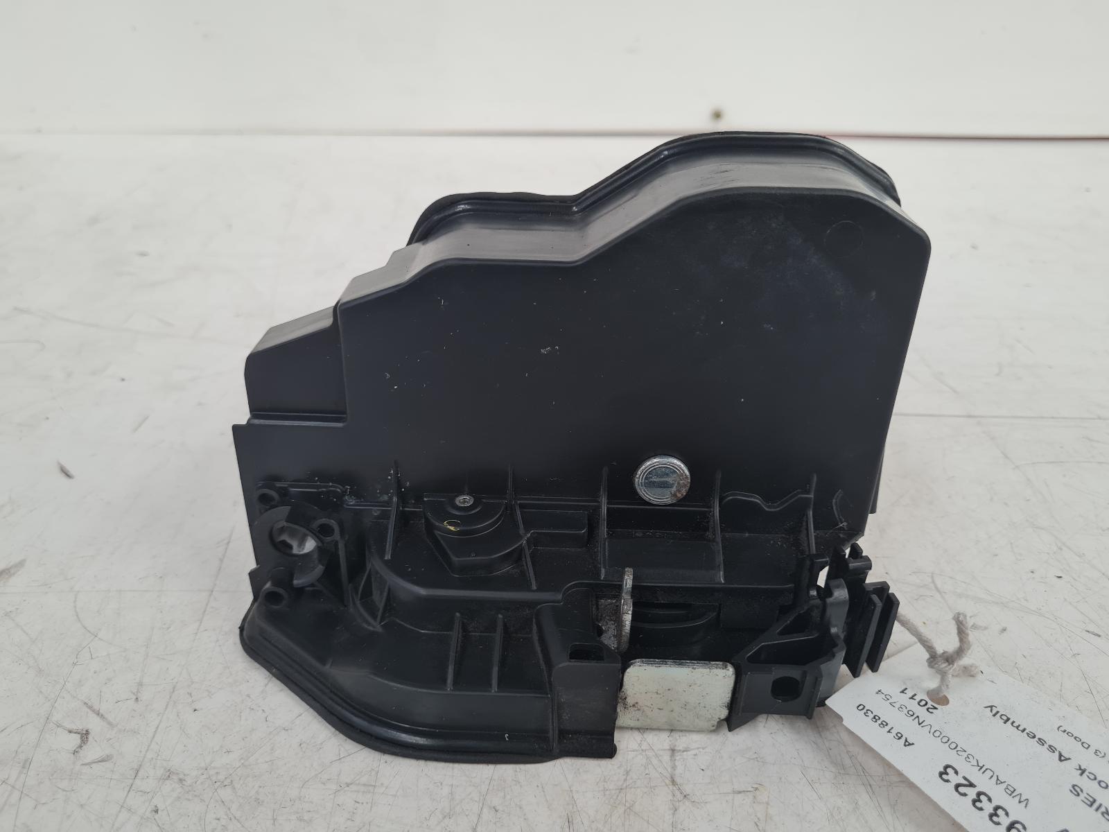 View Auto part Door Lock Assembly Bmw 1 Series 2011