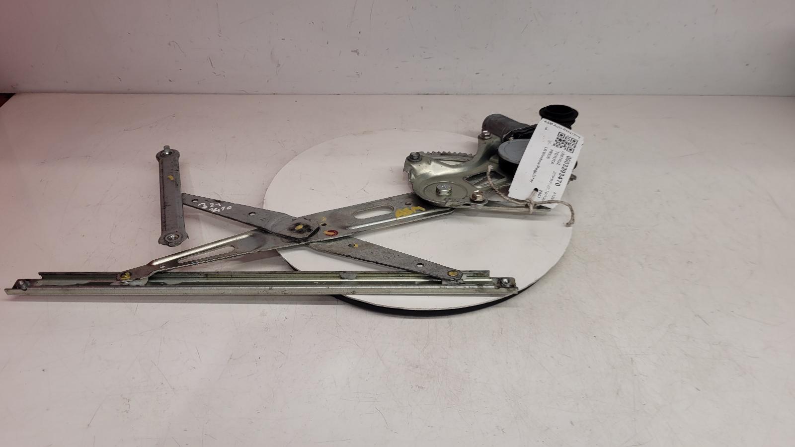 View Auto part LR Window Regulator Toyota Prius 2007
