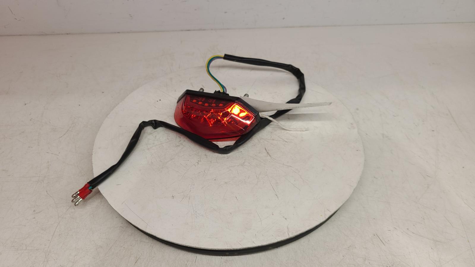 View Auto part Taillight Triumph Trident 660 2025