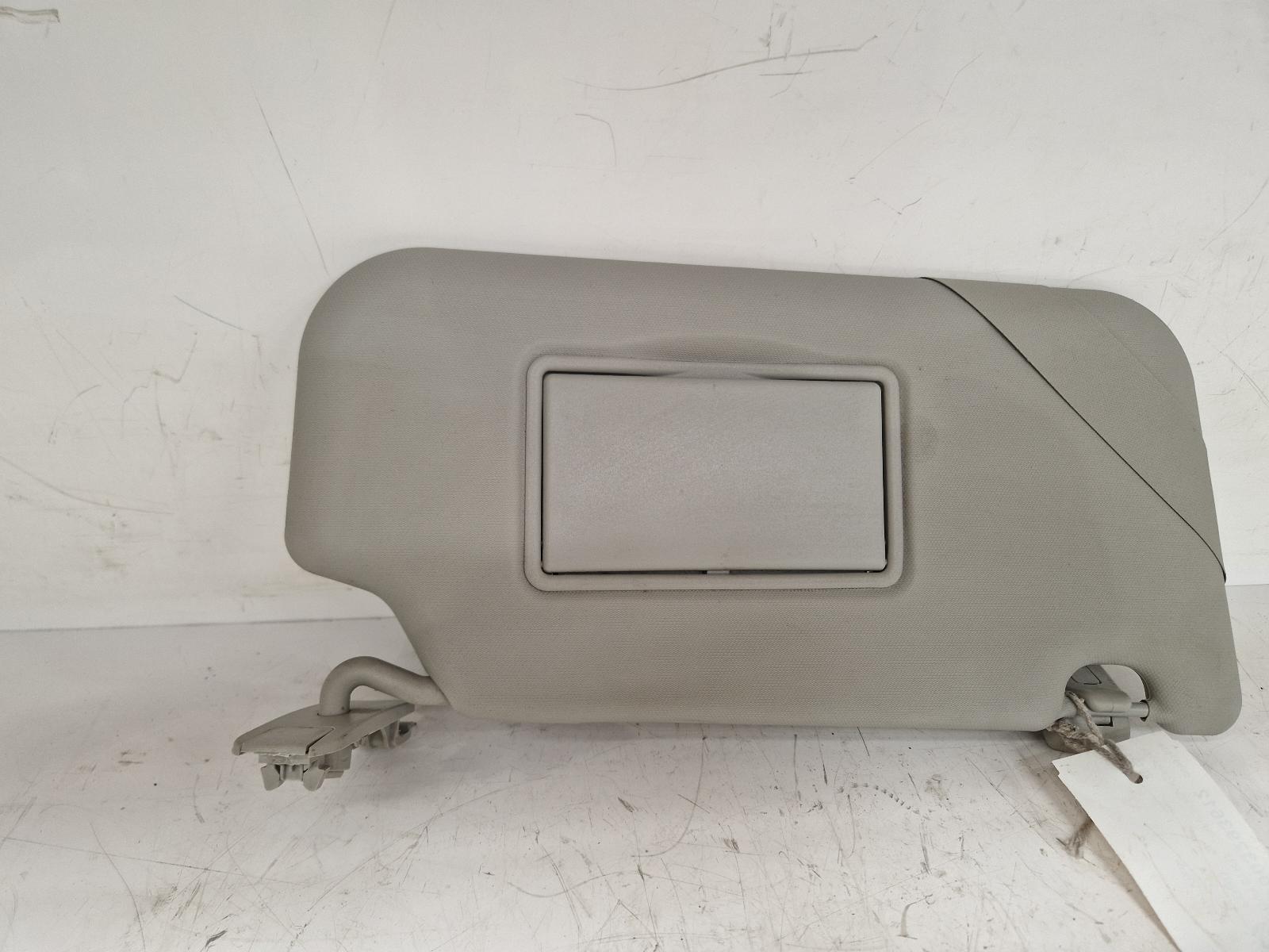 View Auto part Sun visor Ford Fiesta 2015
