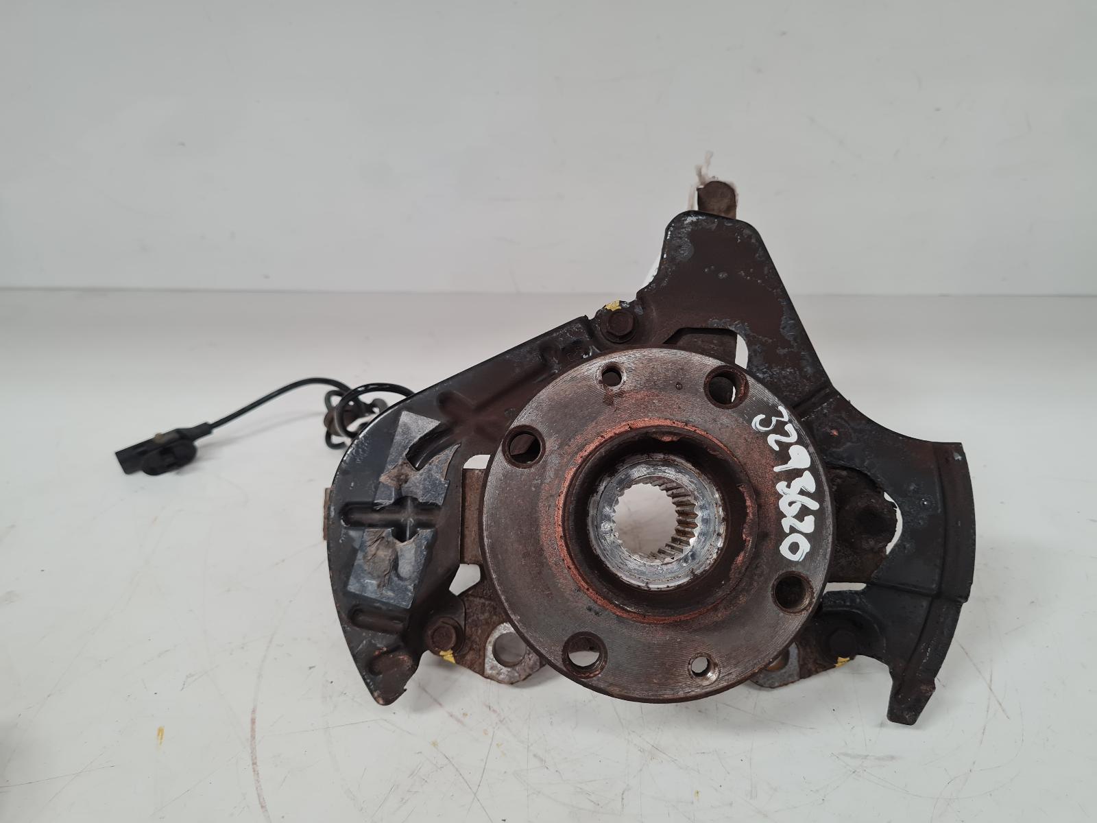 View Auto part LF Hub/Stub Axle Assembly Fiat 500 2010