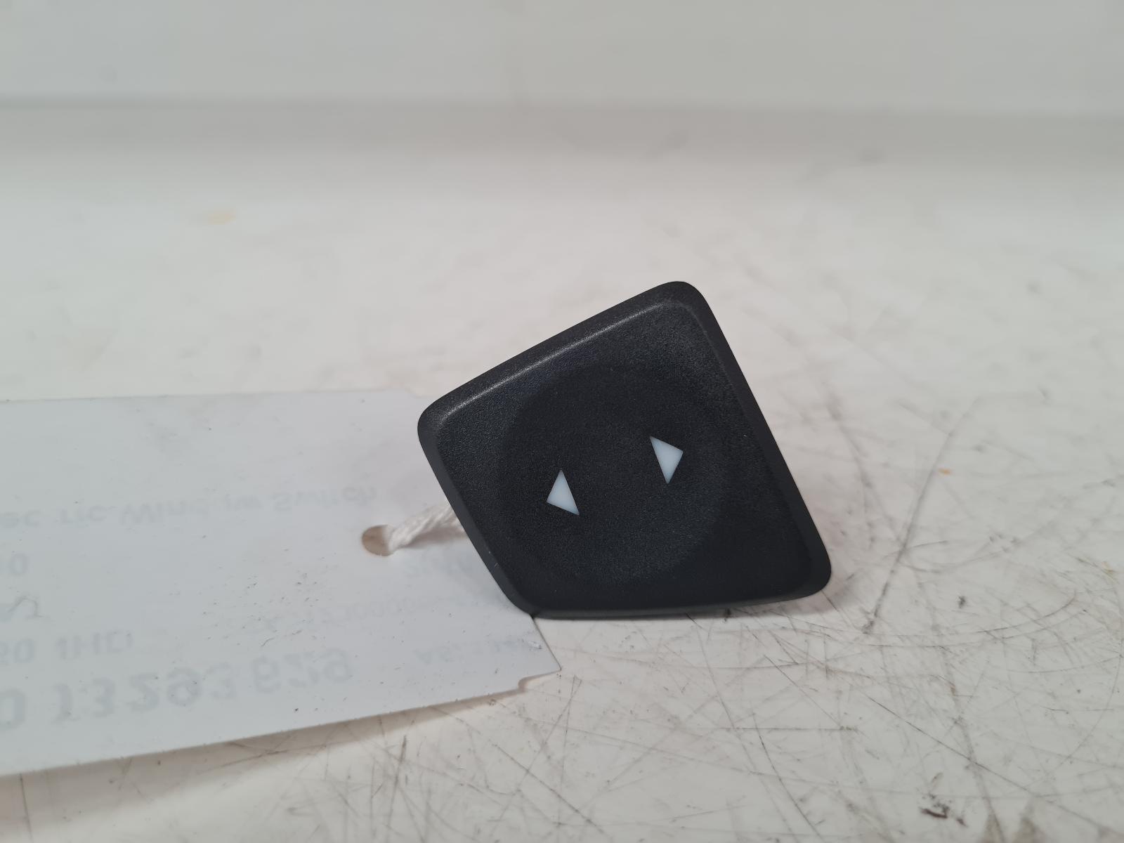 View Auto part Elect. Window Switch Fiat 500 2010