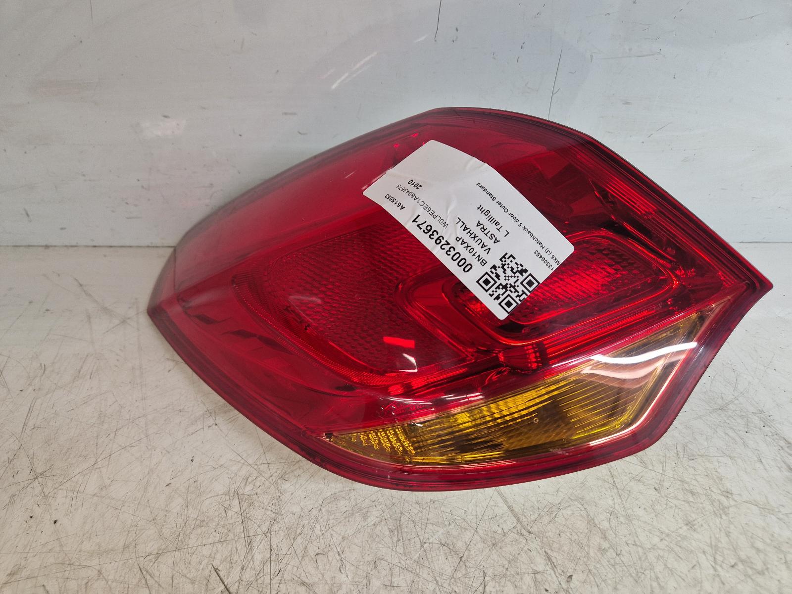 View Auto part L Taillight Vauxhall Astra 2010