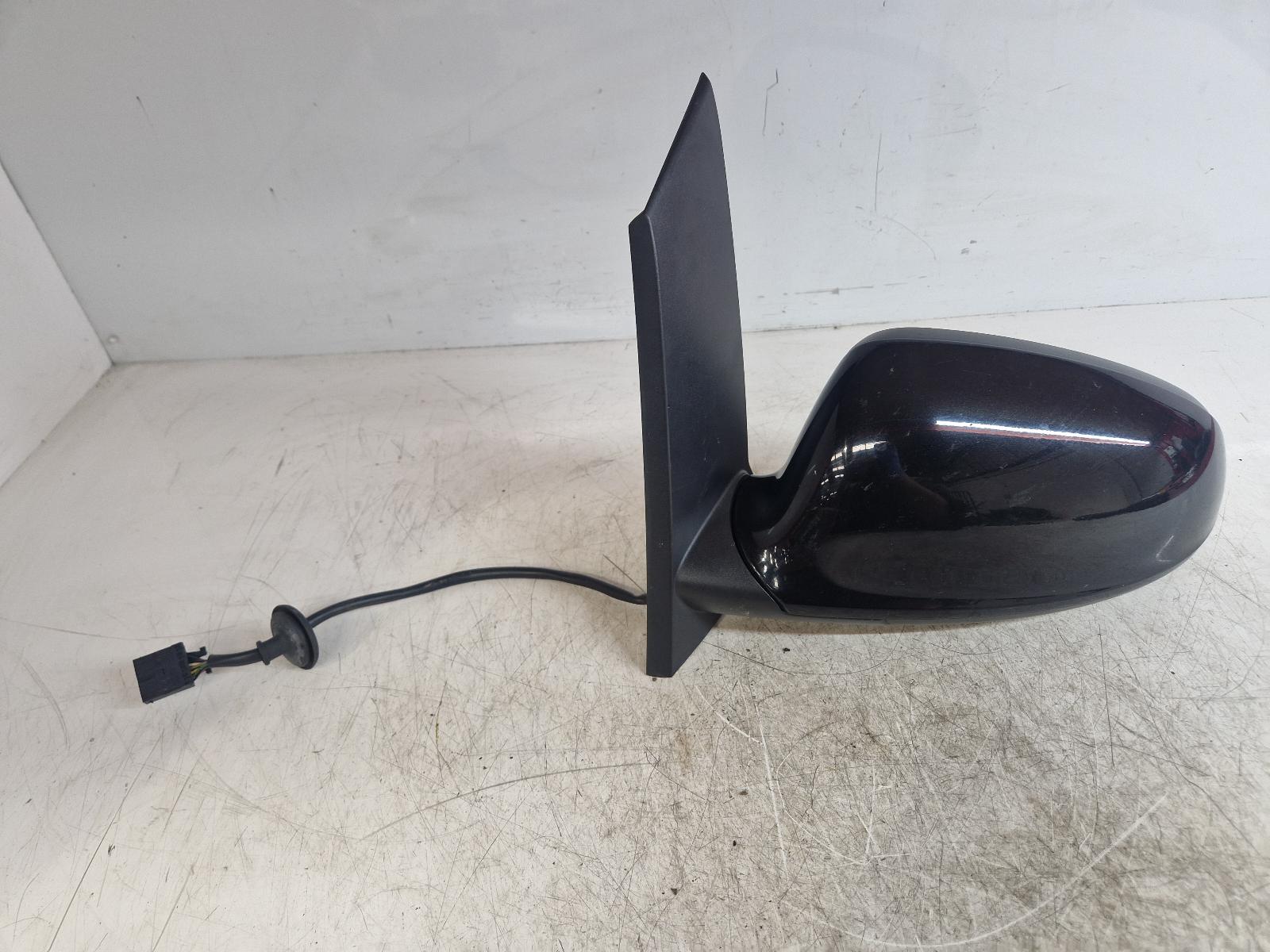 View Auto part L Door Mirror Vauxhall Astra 2010