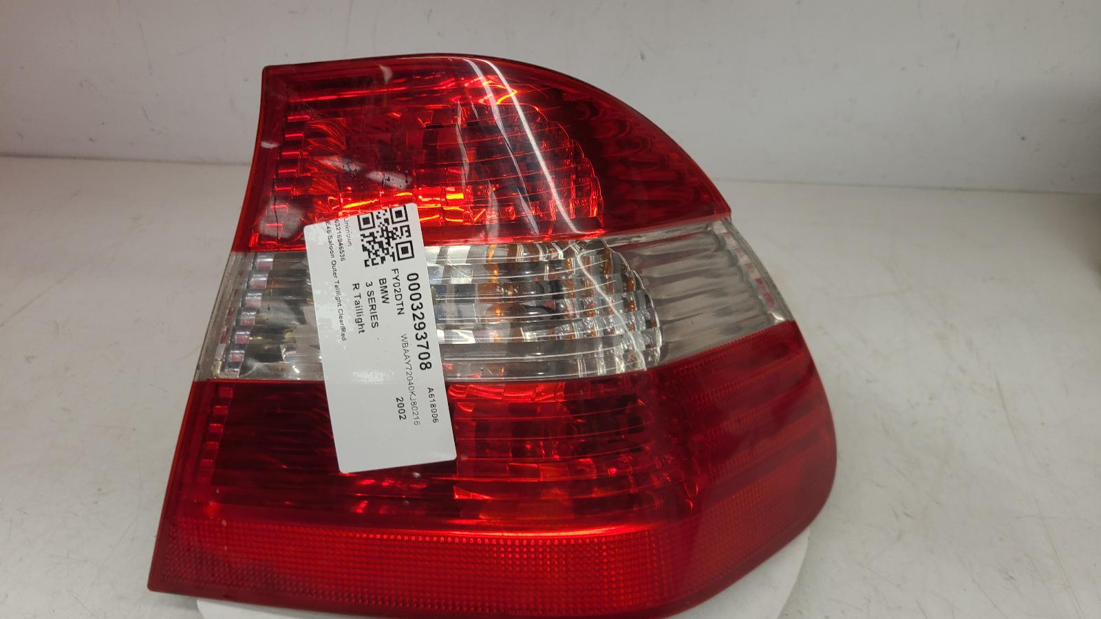 View Auto part R Taillight Bmw 3 Series 2002