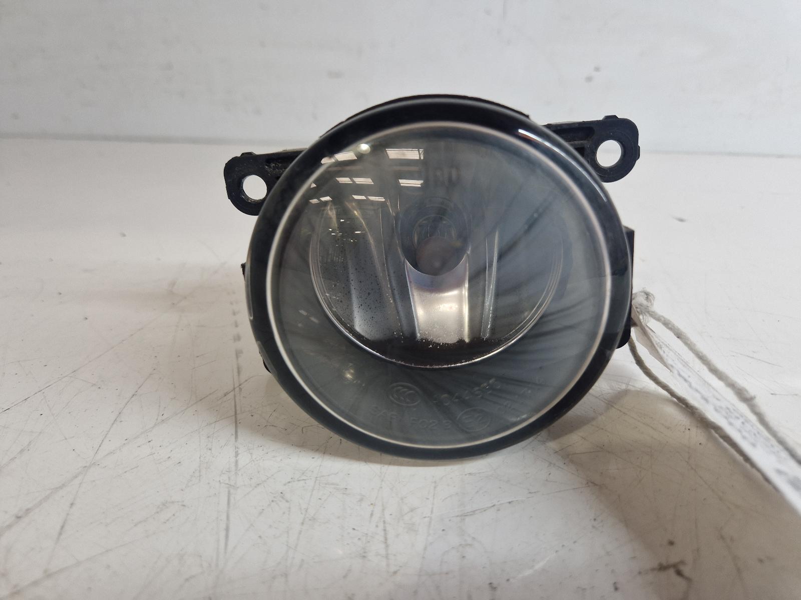 View Auto part Fog Lamp Renault Twingo 2010