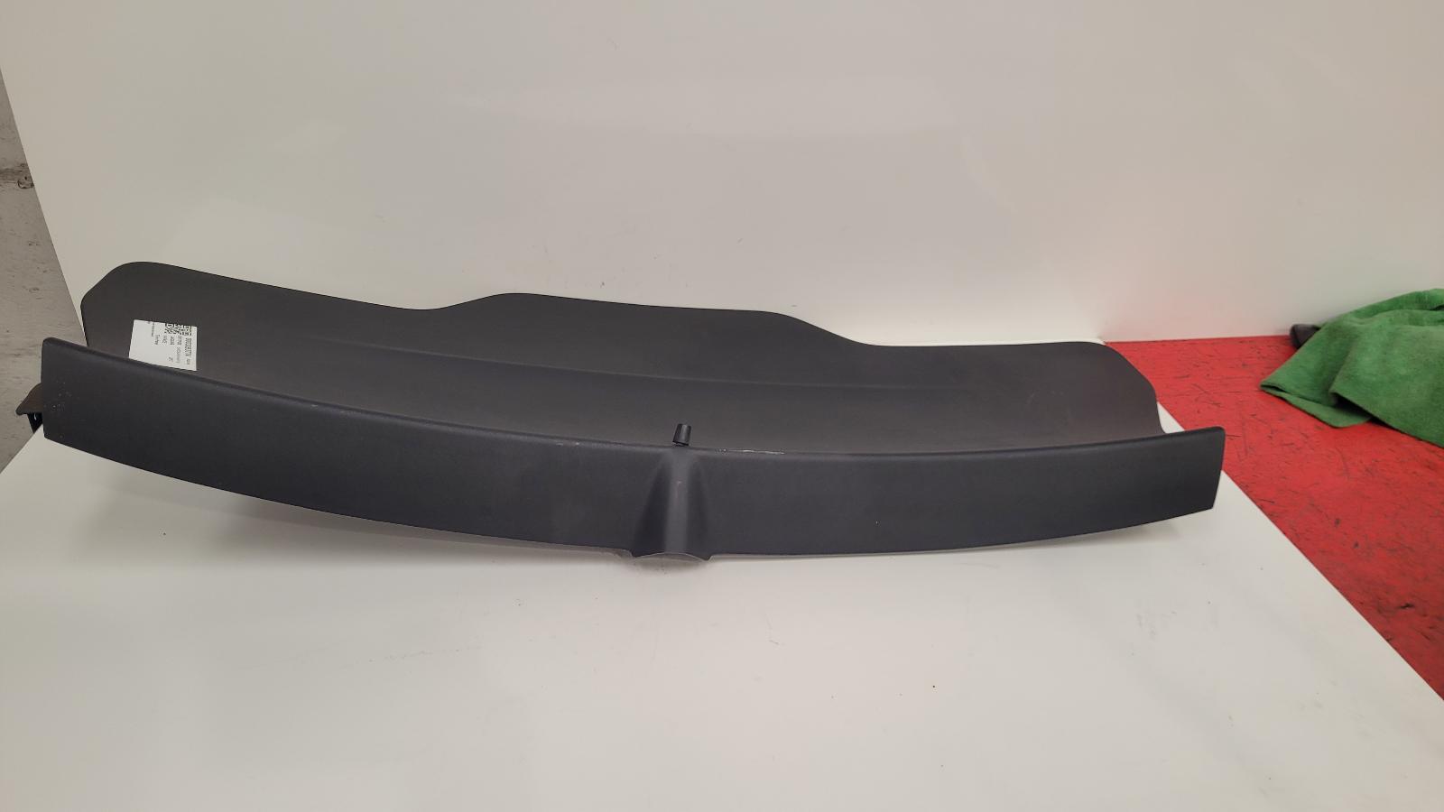 View Auto part Trim Panel Jaguar F-pace 2017