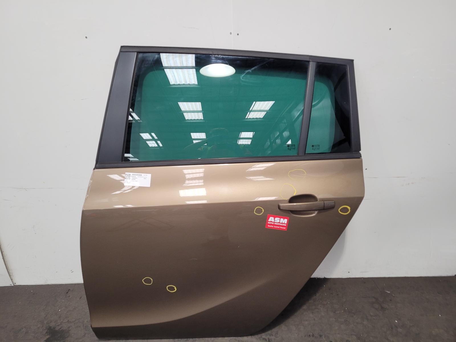 View Auto part L Rear Door Vauxhall Zafira 2014
