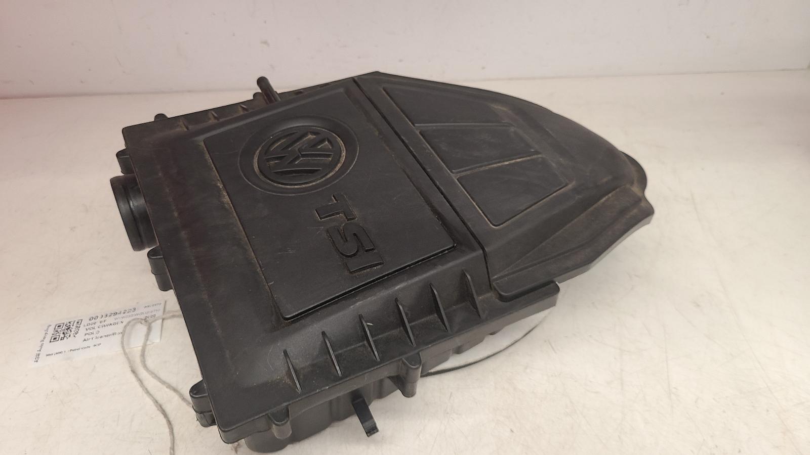 View Auto part Air Cleaner/Box Volkswagen Polo 2020