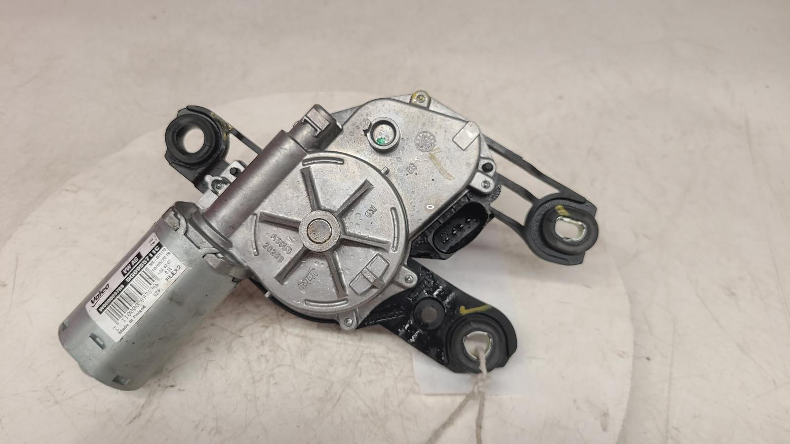 View Auto part Wiper Motor Rear Volkswagen Polo 2020