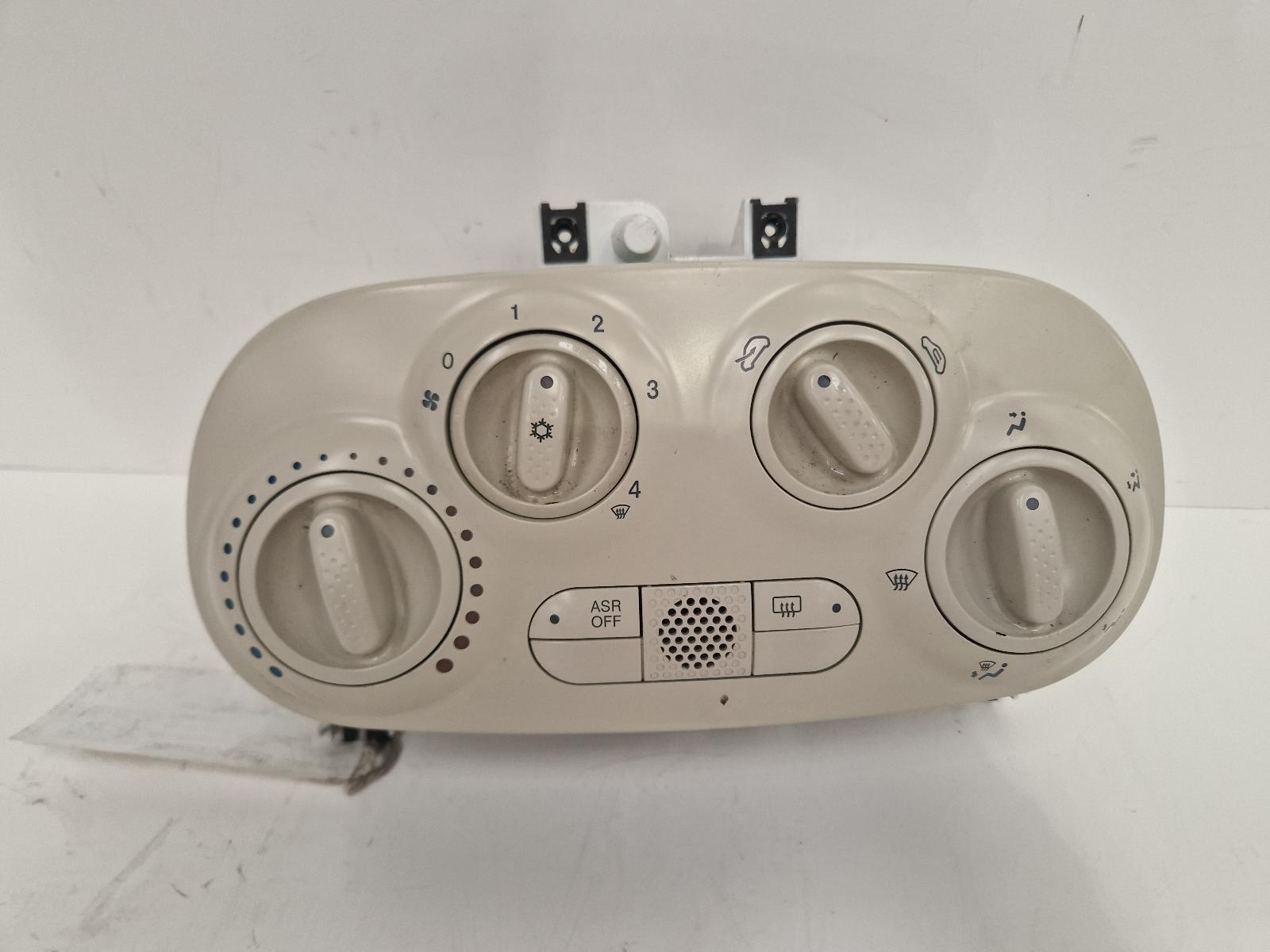 View Auto part Heater/AC Controller Fiat 500 2009