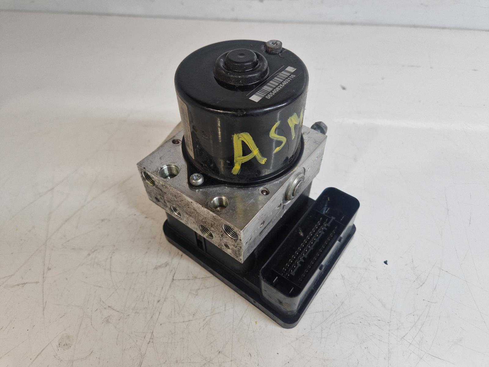 View Auto part ABS Pump/Modulator Bmw 1 Series 2011