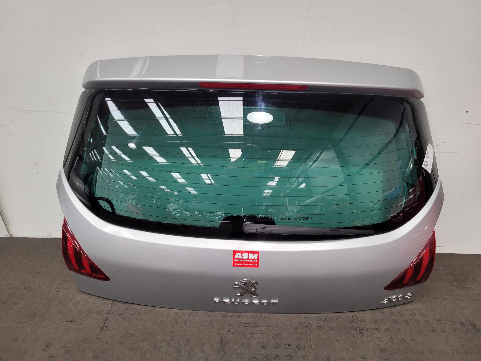 View Auto part Bootlid/Tailgate Peugeot 3008 2014