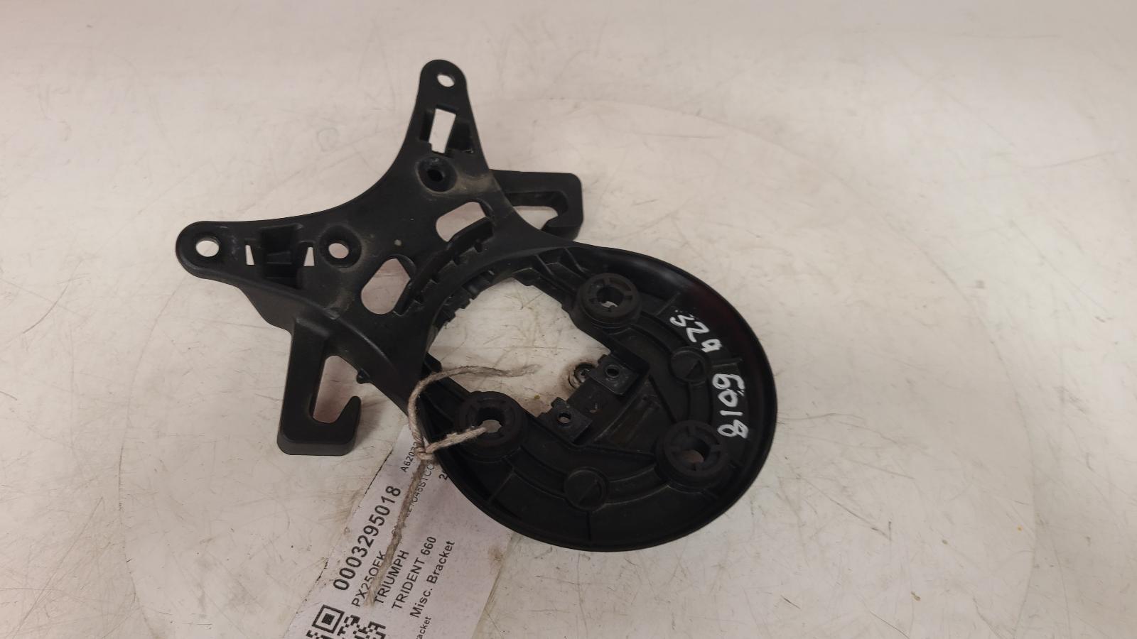 View Auto part Misc Bracket Triumph Trident 660 2025
