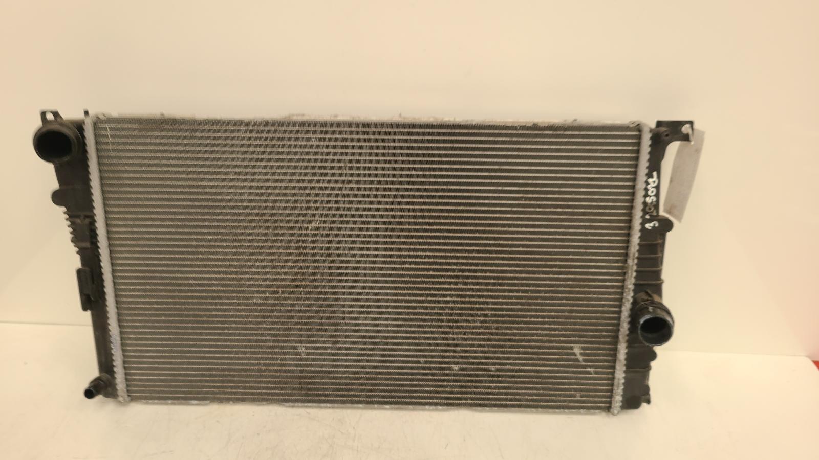 View Auto part Radiator Bmw 3 Series 2017