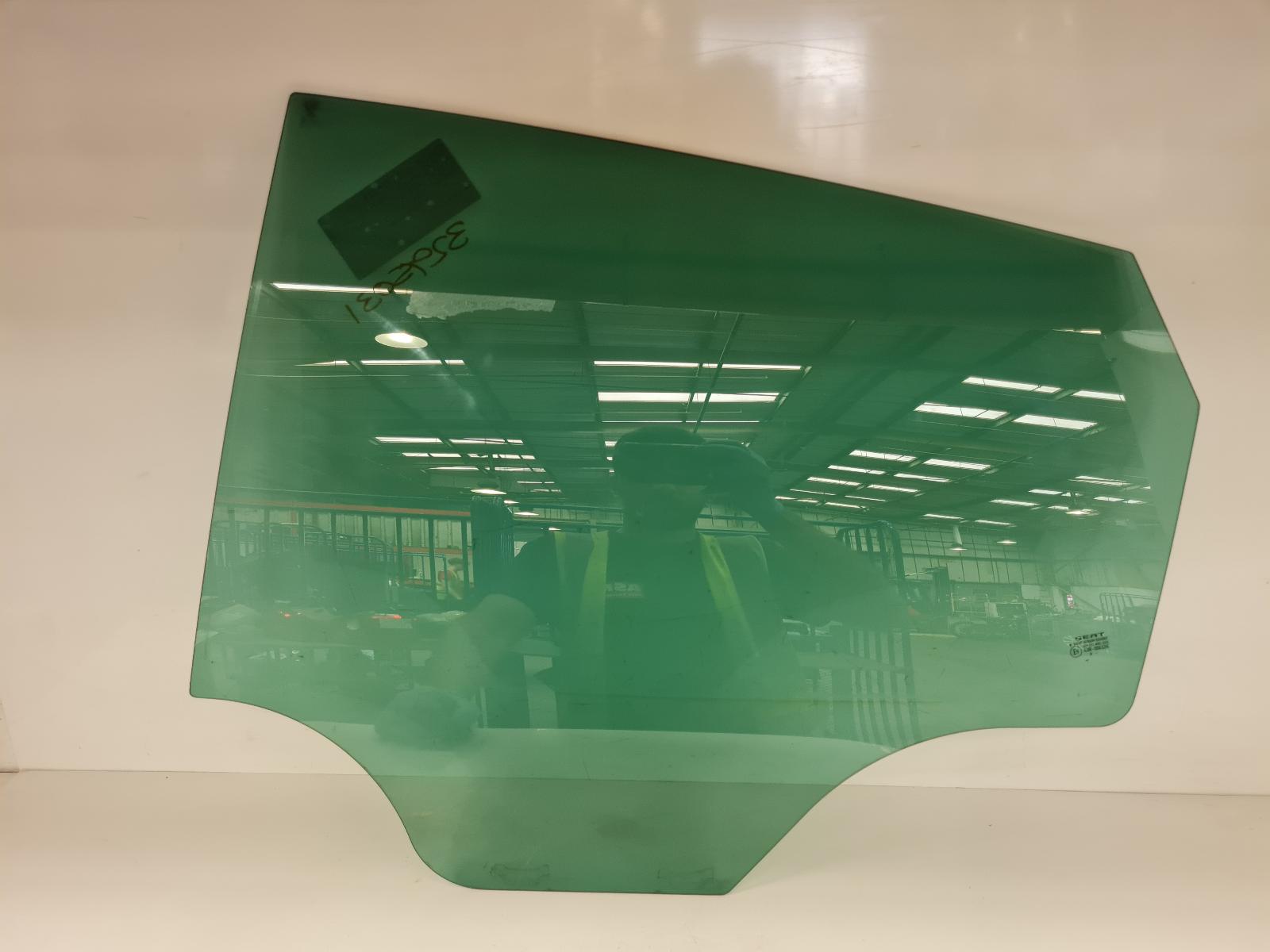 View Auto part LR Door Window Seat Ibiza 2011
