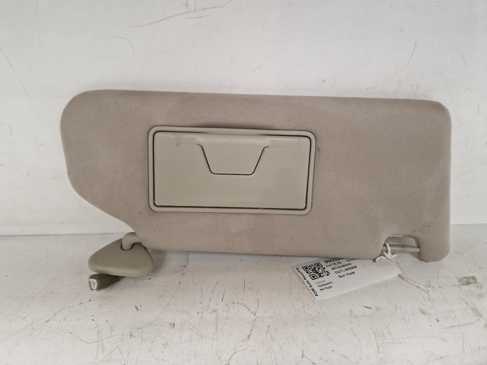 View Auto part Sun visor Mitsubishi Outlander 2017