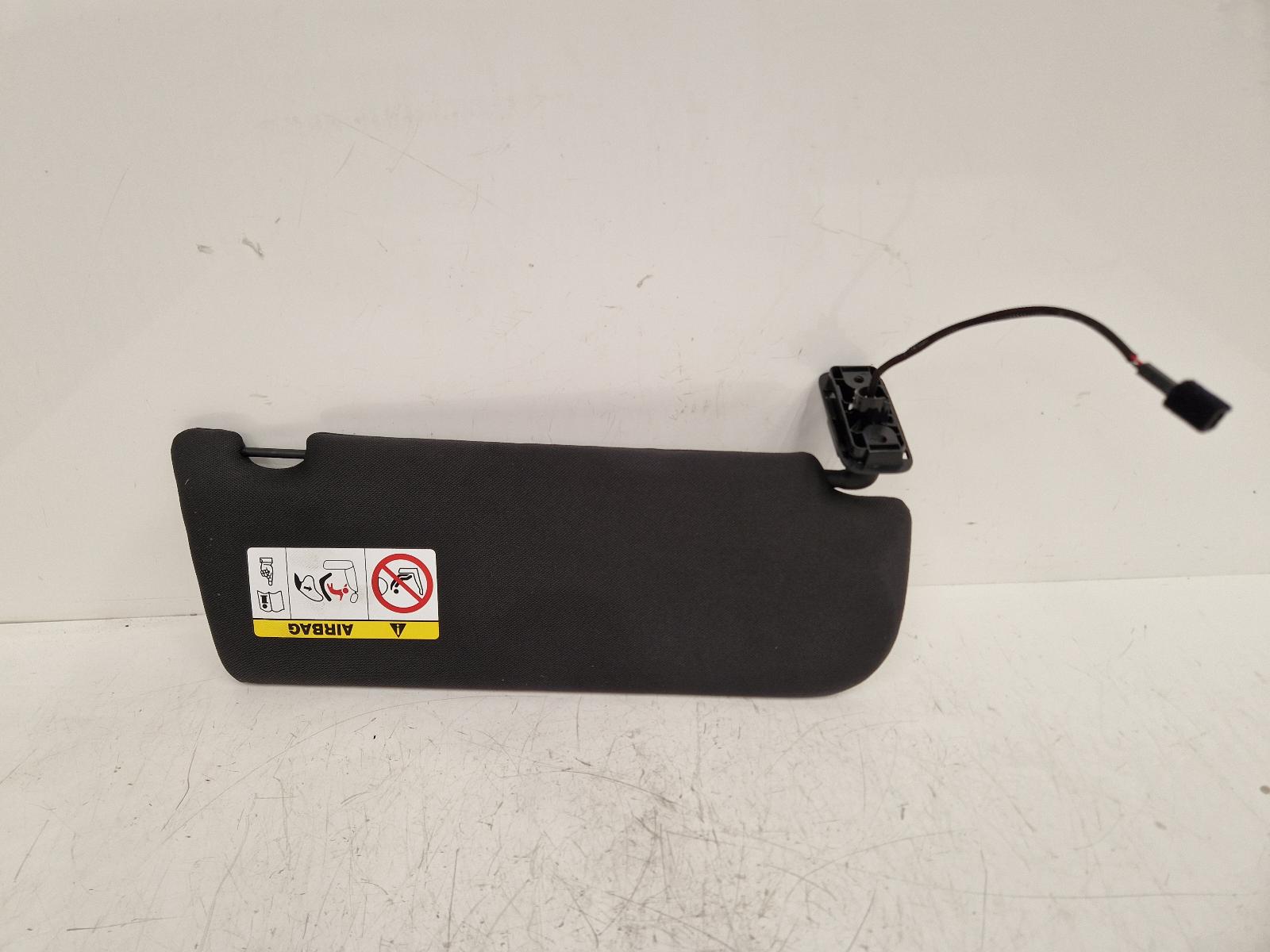 View Auto part Sun visor Land Rover Range Rover Sport 2024