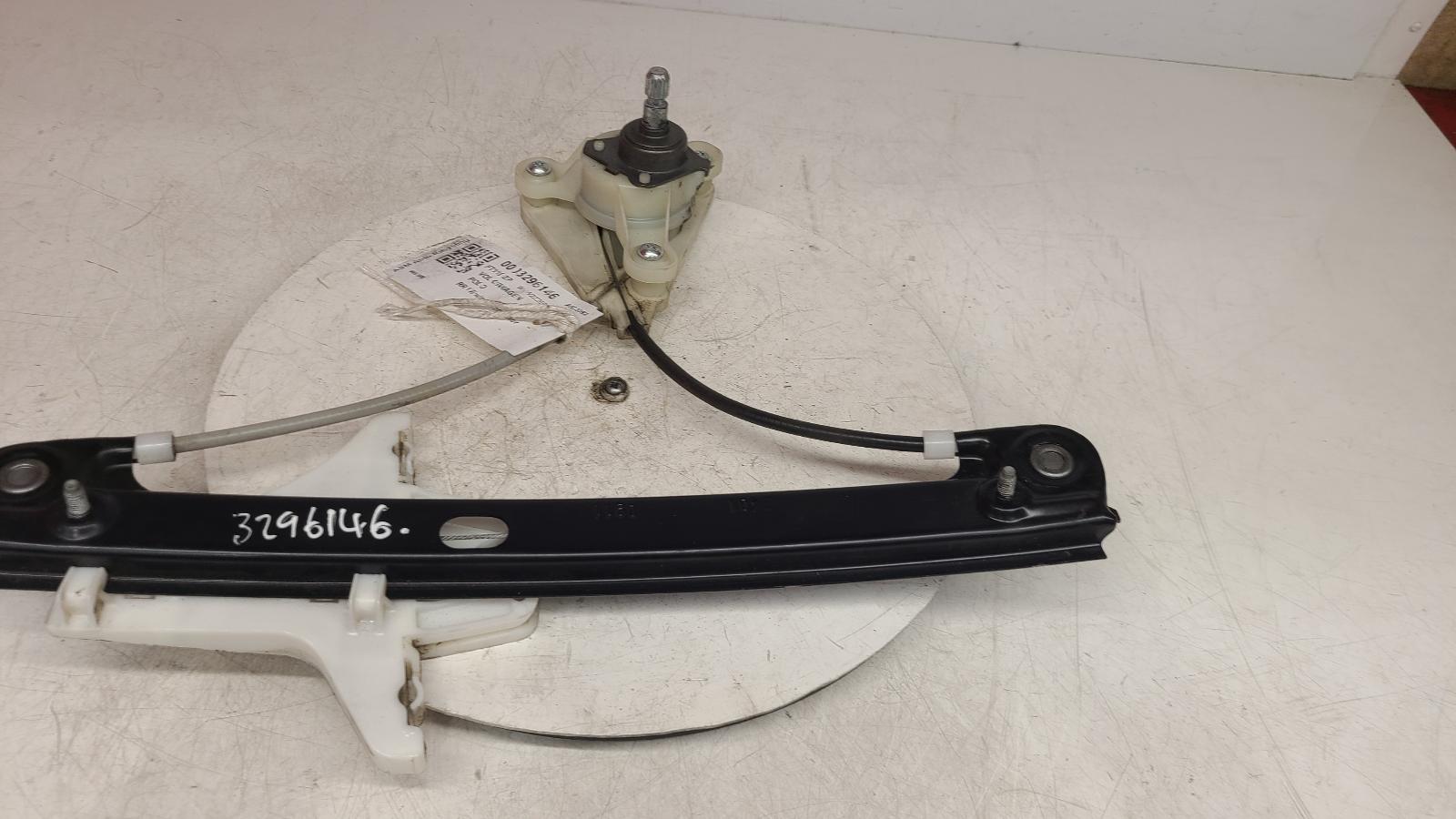 View Auto part RR Window Regulator Volkswagen Polo 2011