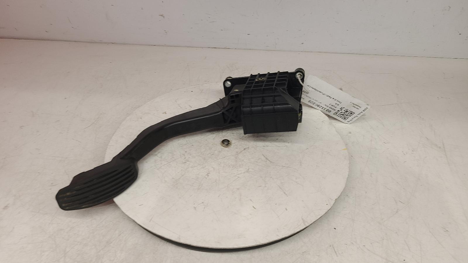 View Auto part Pedal Potentiometer Ford Ka 2010