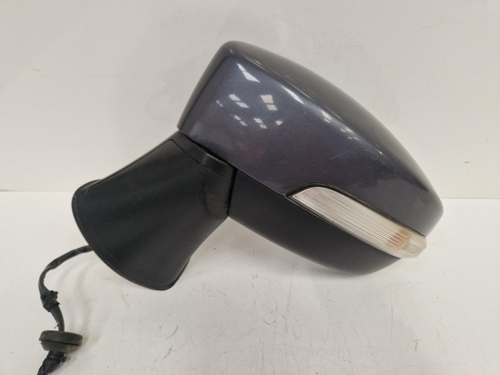 View Auto part L Door Mirror Ford Ecosport 2015