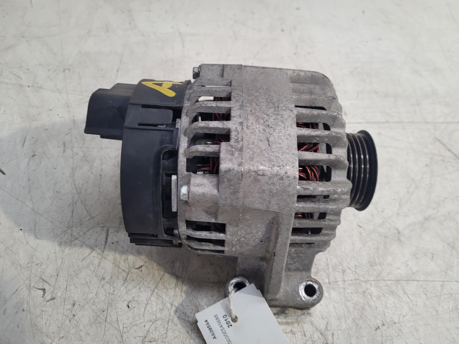 View Auto part Alternator Fiat 500 2010