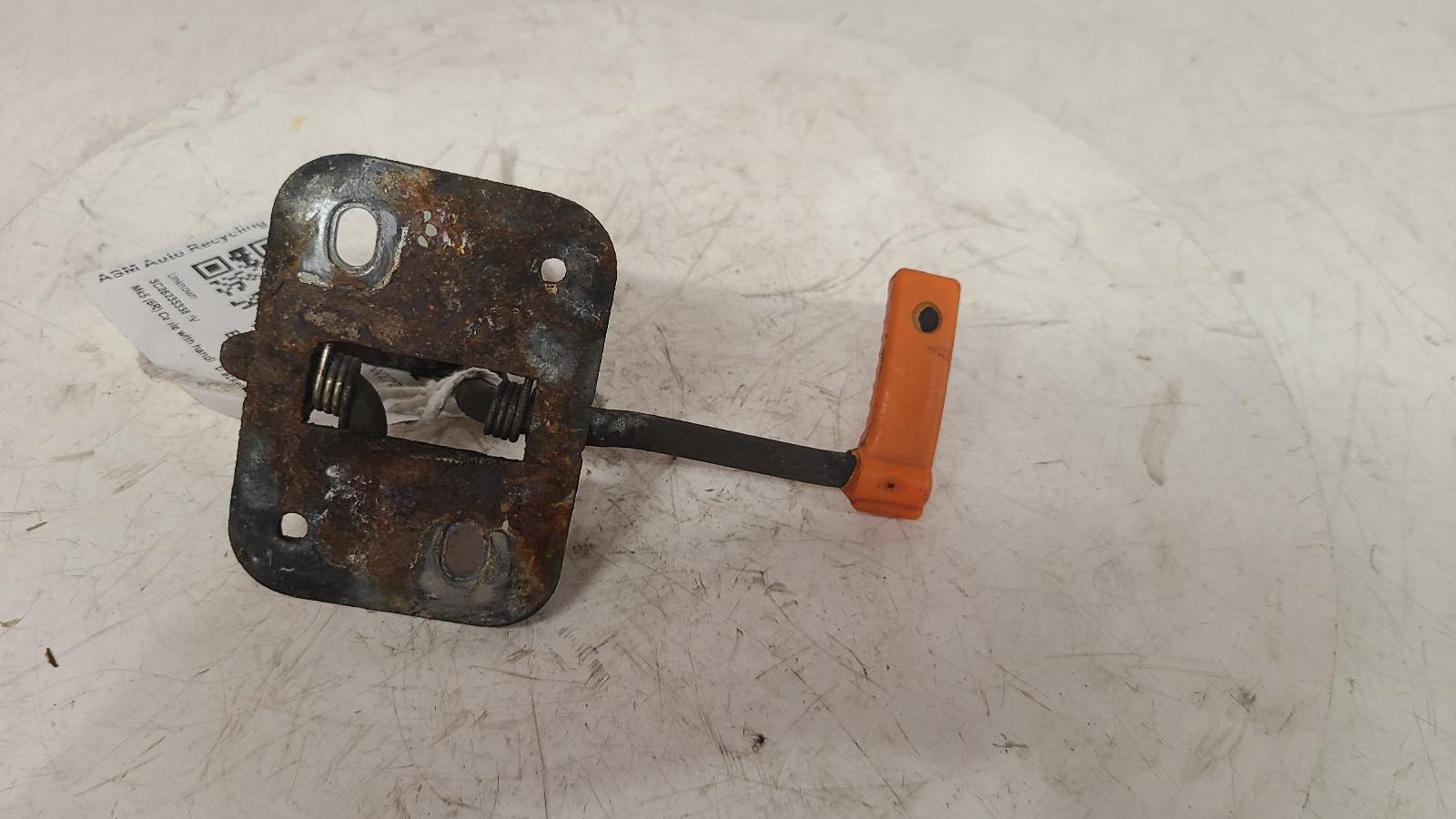 View Auto part Bonnet Latch Volkswagen Polo 2009
