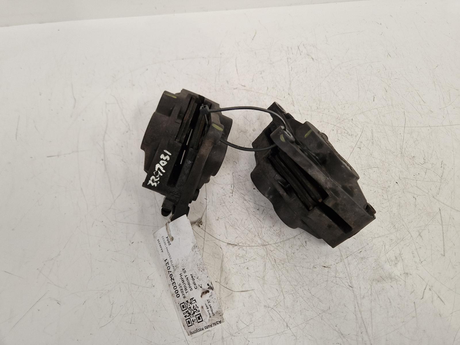 View Auto part Caliper Triumph Sprint St 2004