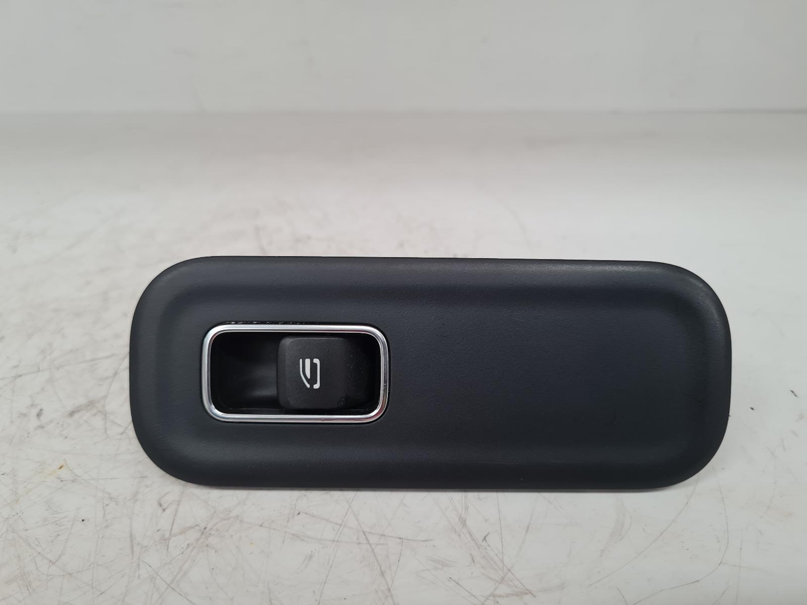 View Auto part Elect. Window Switch Mercedes A Class 2021