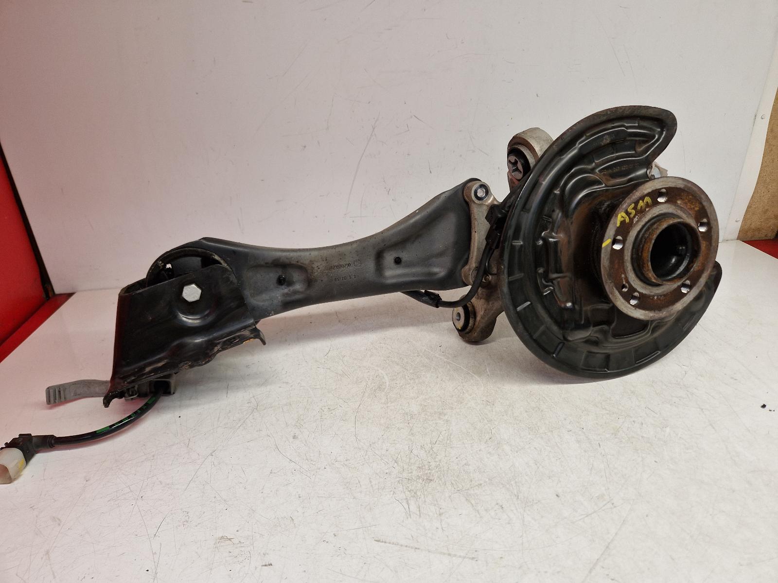 View Auto part LR Hub/Stub Axle Assembly Mercedes A Class 2021