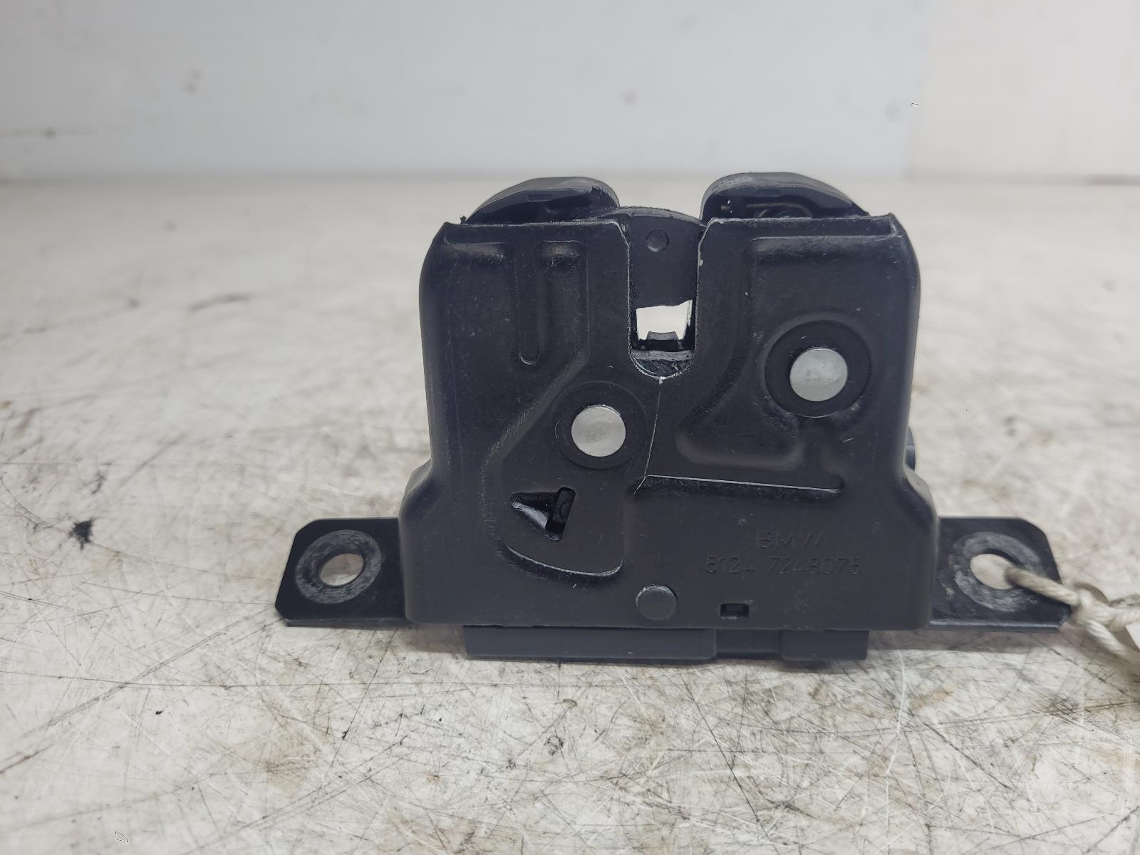 View Auto part Bootlid/Tailgate Lock Bmw 1 Series 2013