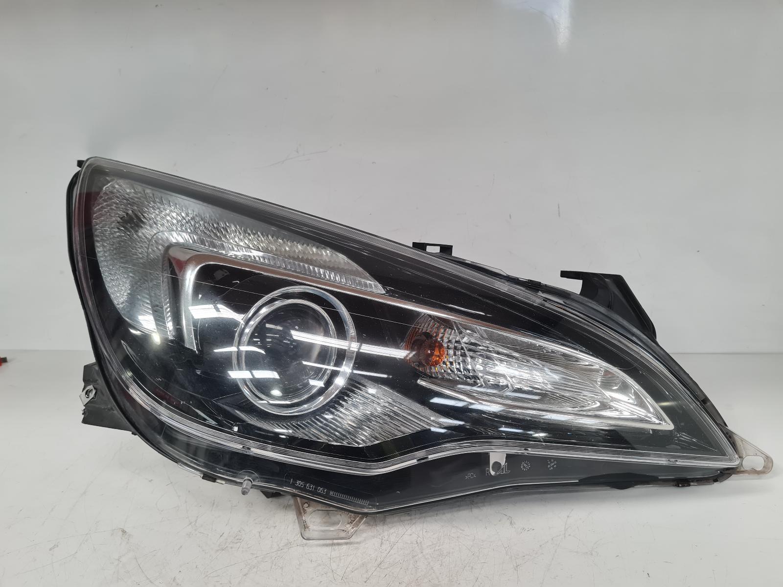View Auto part R Headlamp Vauxhall Astra 2016