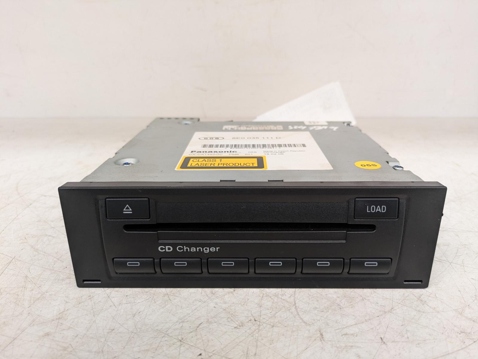 View Auto part CD Changer Audi A4 2008