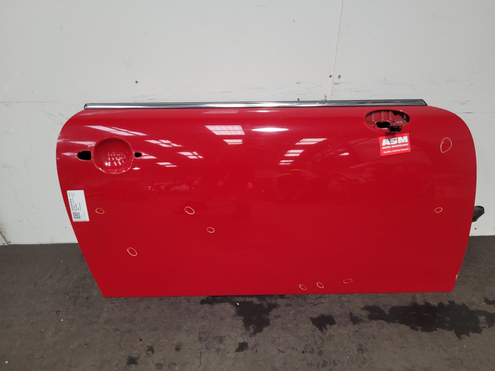 View Auto part R Front Door Mini (bmw) Mini 2011