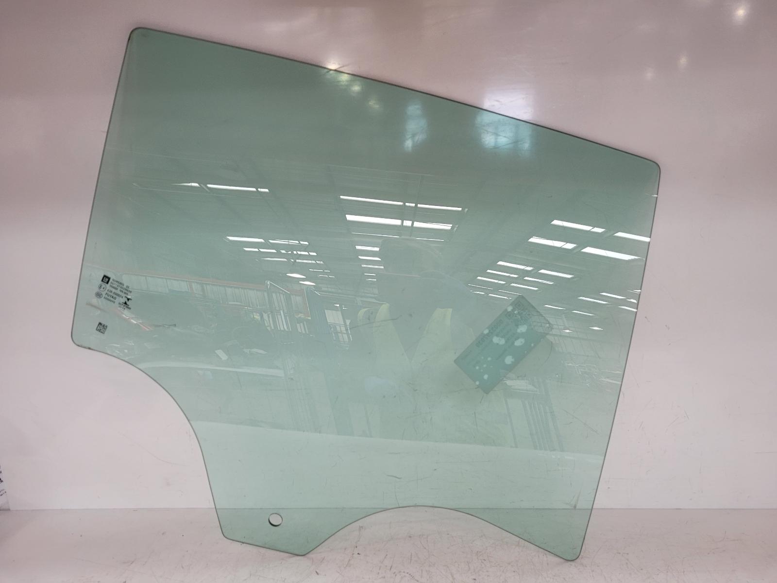 View Auto part RR Door Window Vauxhall Astra 2016