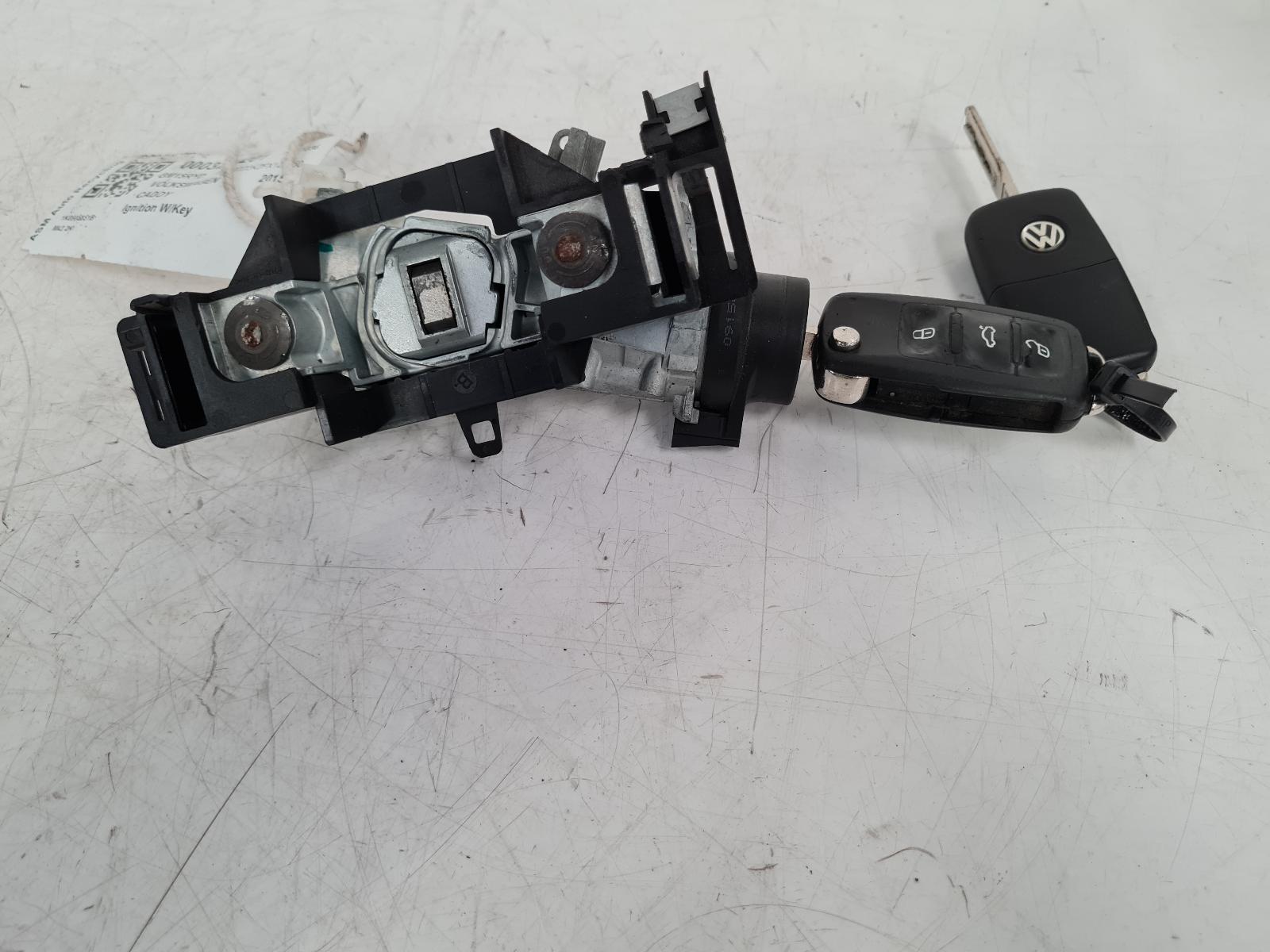 View Auto part Ignition W/Key Volkswagen Caddy 2015