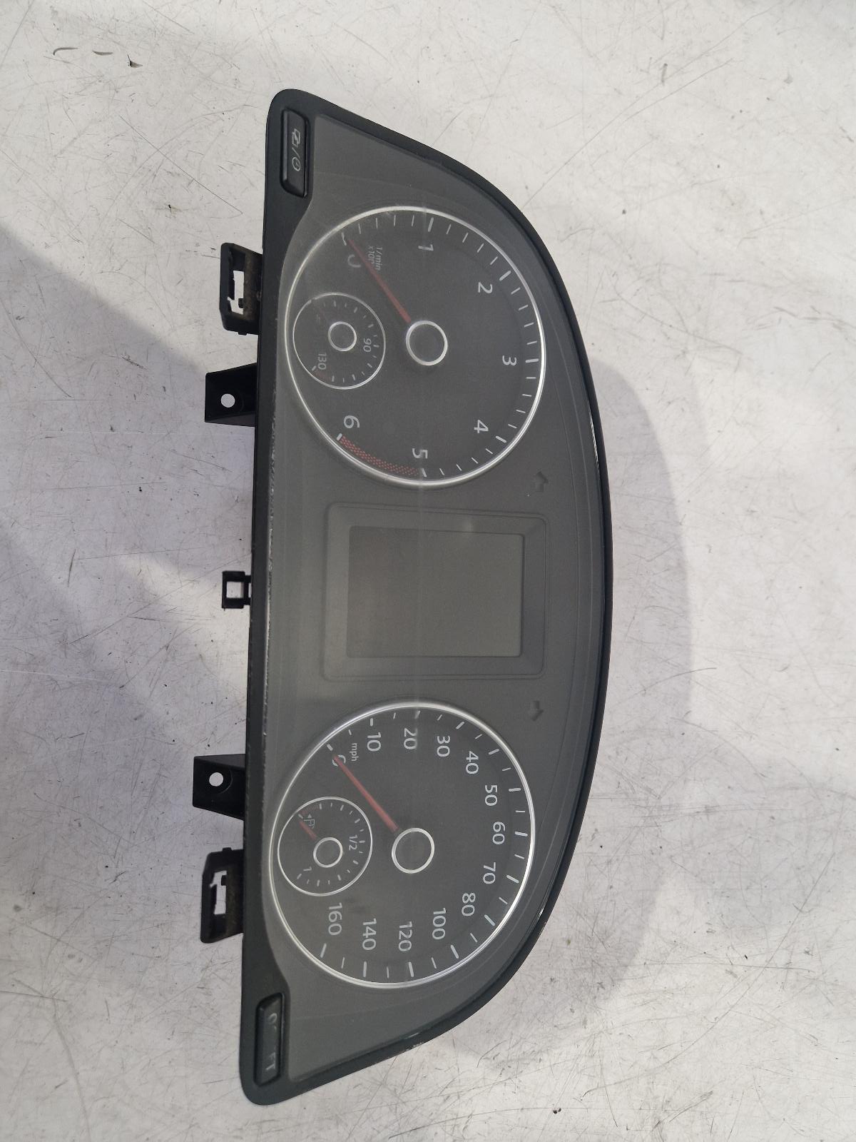 View Auto part Speedometer Volkswagen Caddy 2015